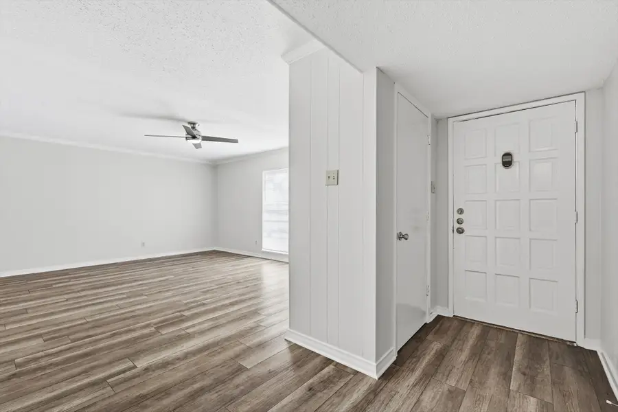 1113 Kingston Drive, Lewisville, TX 75067 - Image #2