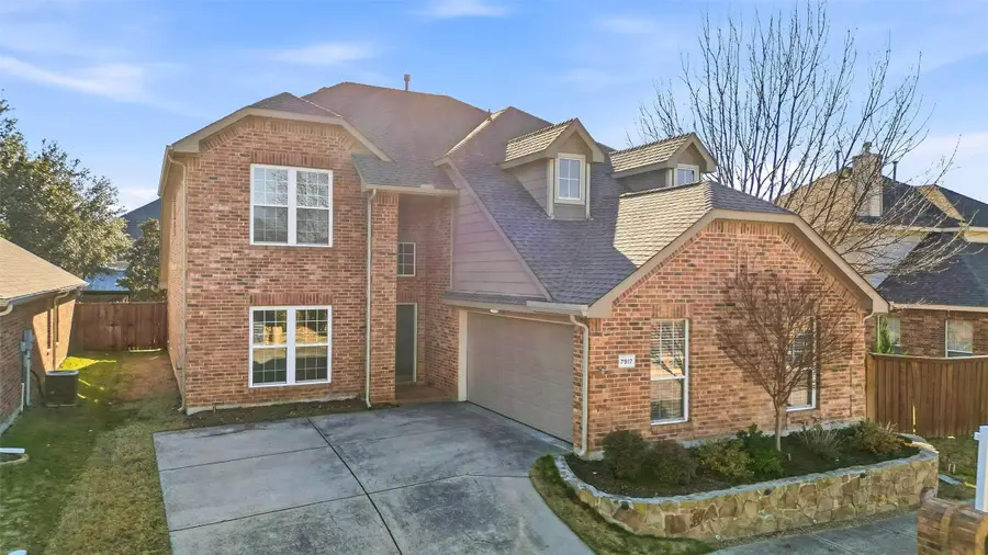 7917 Riverwalk Trail, McKinney, TX 75070 - Image #3