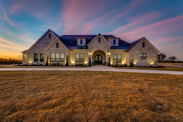 7015 County Road 175, Stephenville, TX 76401