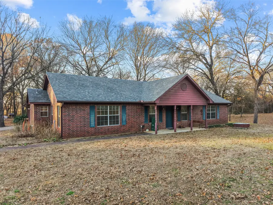 80 N Campbell Road, Sadler, TX 76264 - Image #2