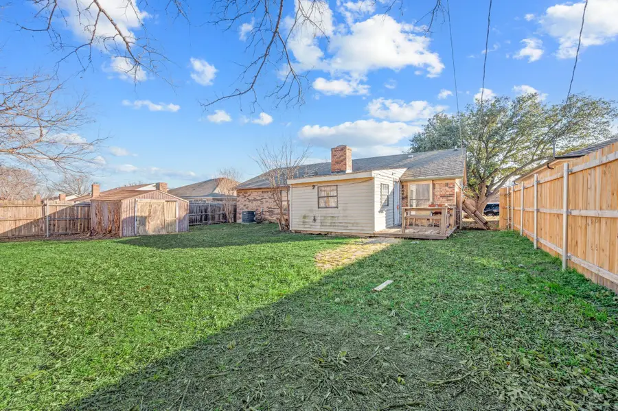 6413 High Lawn Terrace, Watauga, TX 76148 - Image #2