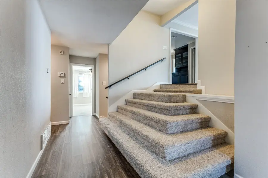 7701 Westwind Drive, Fort Worth, TX 76179 - Image #3