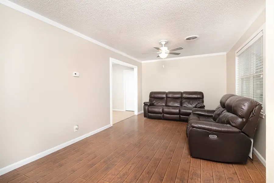 105 State, Brady, TX 76825 - Image #2