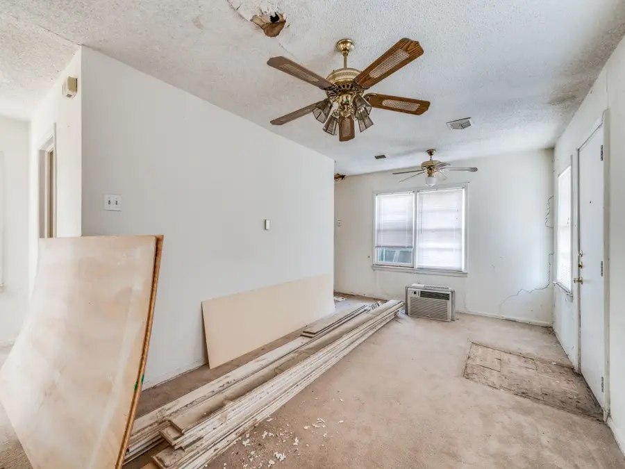 1109 Roosevelt Street, Arlington, TX 76011 - Image #3