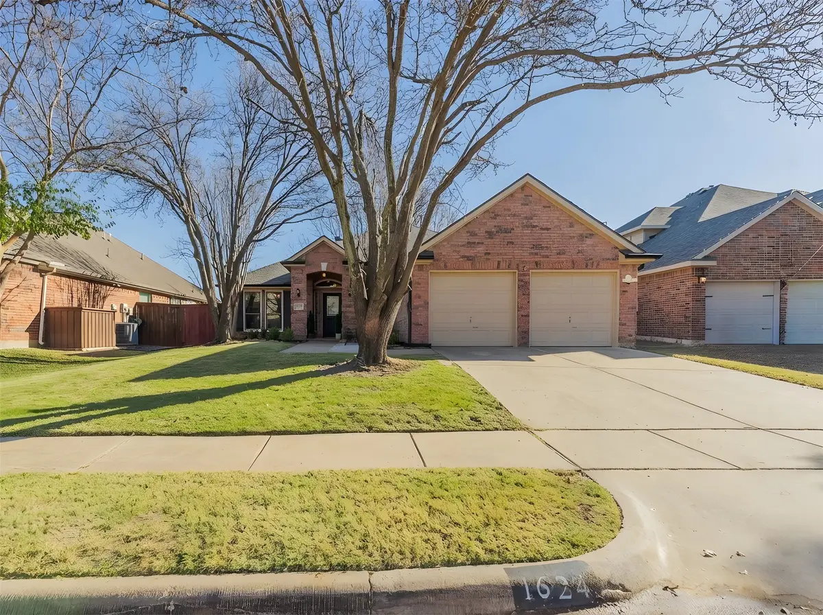 1624 Knoll Ridge Circle, Corinth, TX 76210 - Image #1