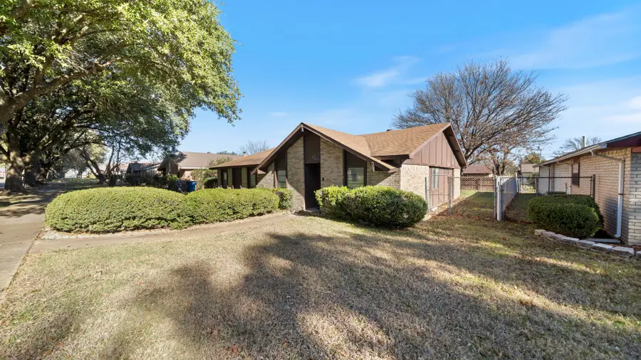 7020 Nandina Drive, Dallas, TX 75241 - Image #3