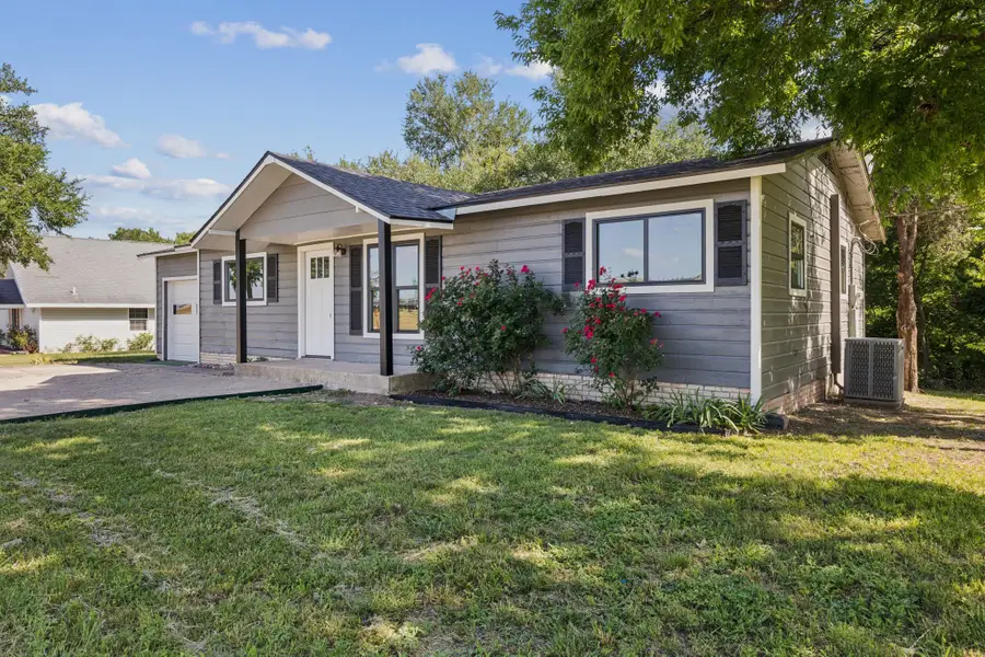 656 Sardis Road, Midlothian, TX 76065 - Image #3