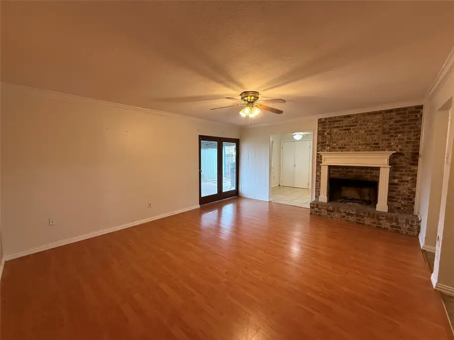610 Via Corona, Mesquite, TX 75150 - Image #3