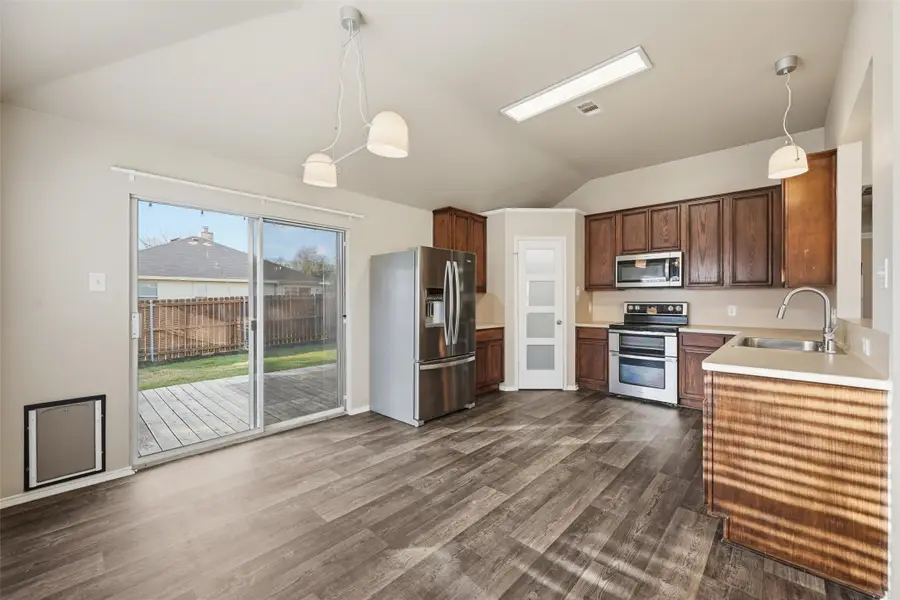 1409 Santos Drive, Denton, TX 76207 - Image #3