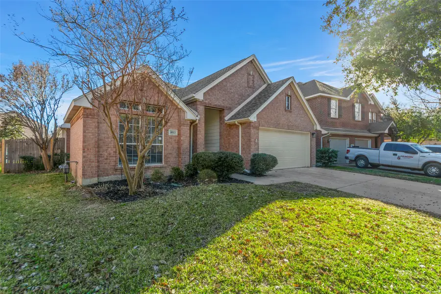 8013 Belladonna Drive, Fort Worth, TX 76123 - Image #3