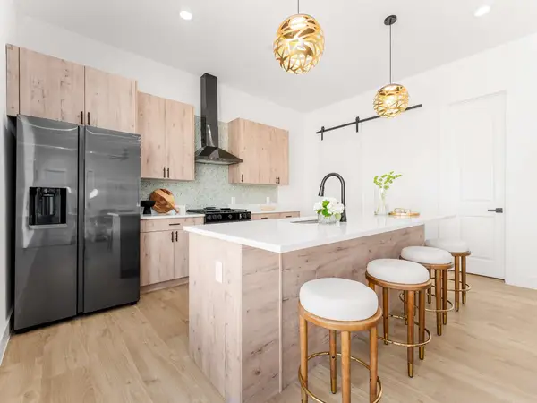 2015 N Prairie Avenue #103, Dallas, TX 75204