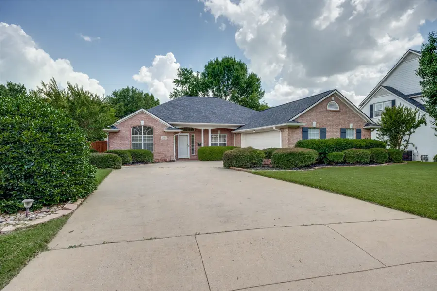 2308 Auburn Court, Sherman, TX 75092 - Image #2