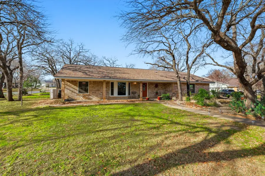 2825 Winterhaven Drive, Hurst, TX 76054 - Image #2