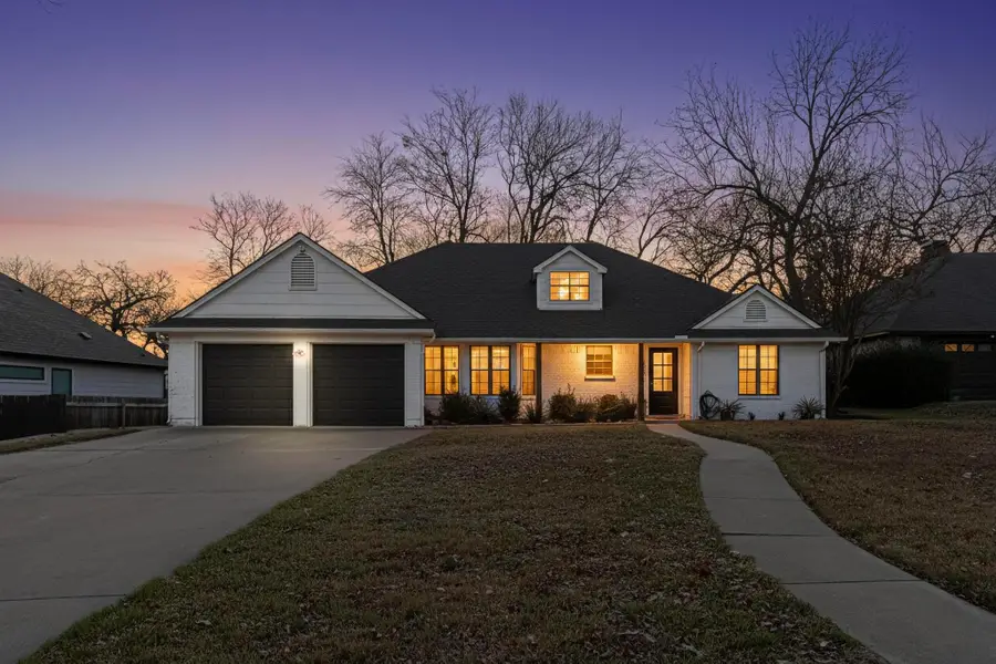 535 W Crossland Boulevard, Grand Prairie, TX 75052 - Image #3