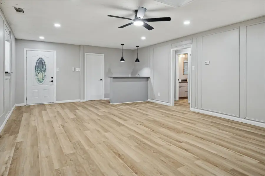 2829 Southridge Drive, Grapevine, TX 76051 - Image #3