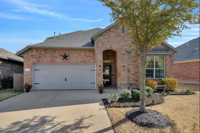 15420 Elm Bluff Way, Justin Roanoke, TX 76262 - Image #1