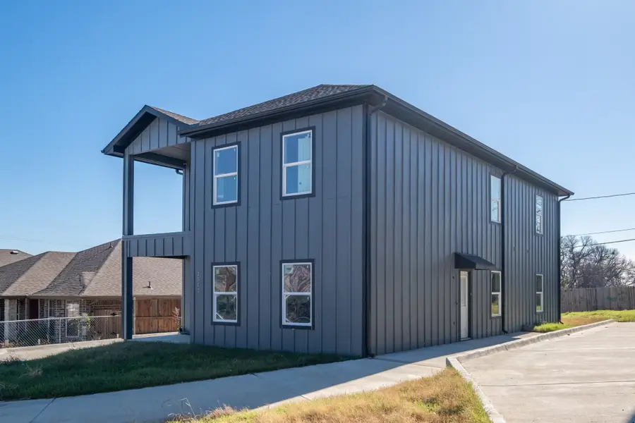 2512 Oxford Avenue, Fort Worth, TX 75125 - Image #2