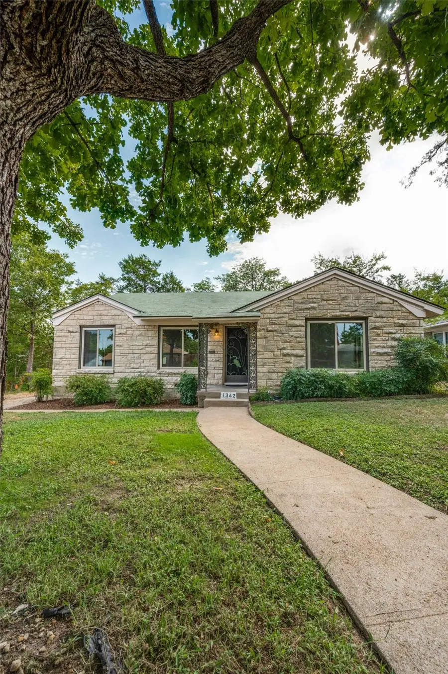 1342 Michigan Avenue, Dallas, TX 75216 - Image #2