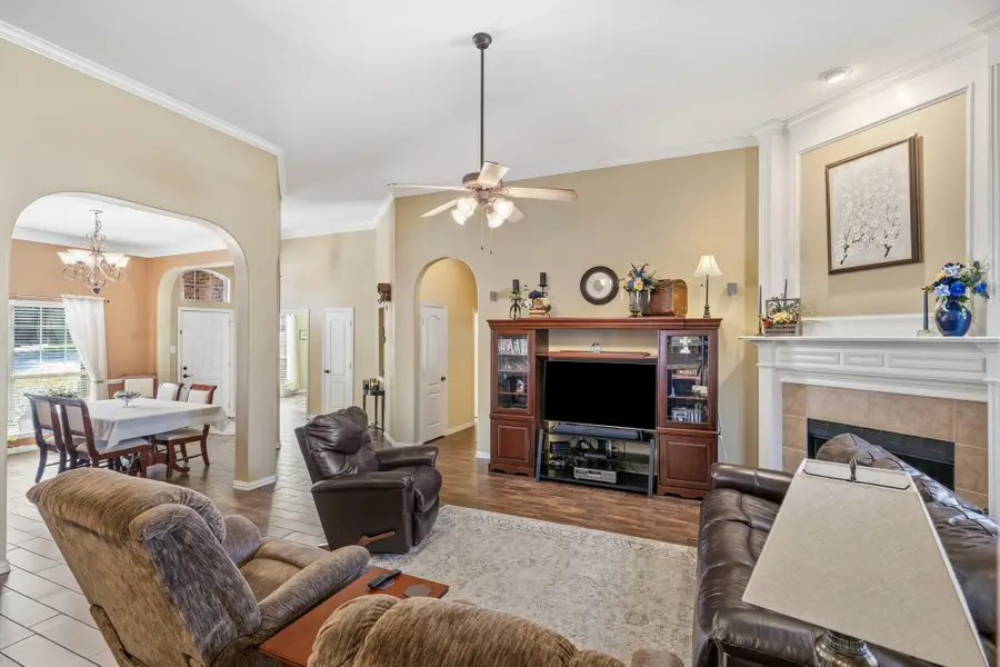 921 Ascension Drive, Hurst, TX 76053 - Image #2