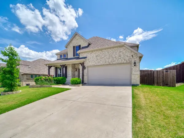 517 Thompson Drive, Van Alstyne, TX 75495