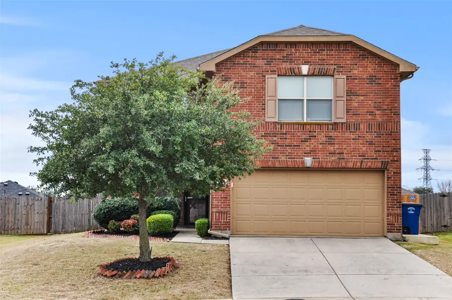 1930 Castaway Drive, Southwest Dallas, TX 75051 - Image #2