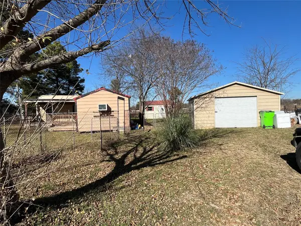 1478 County Road 3630, Quinlan, TX 75474