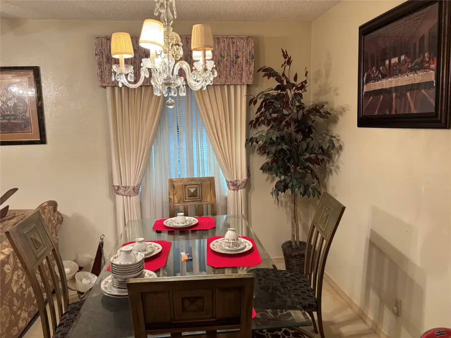 816 Misty Glen Drive, Desoto, TX 75115 - Image #3