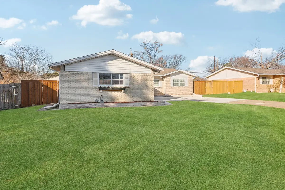 3109 Parker Street, Irving, TX 75062 - Image #1