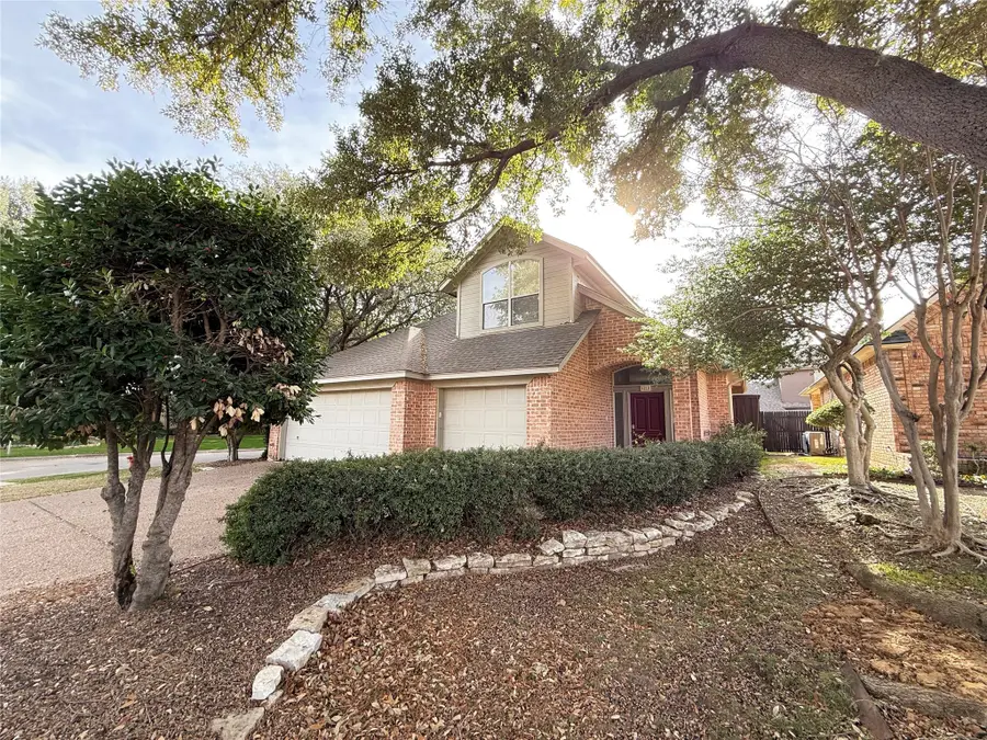 6218 Skylark Circle, North Richland Hills, TX 76180 - Image #2
