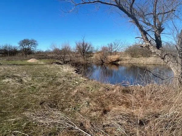 6800 County Road 912, Joshua, TX 76058