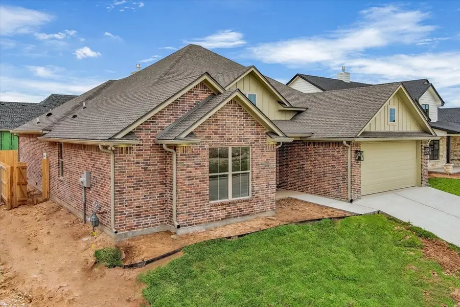 13008 Rainier Drive, Woodway, TX 76712 - Image #2