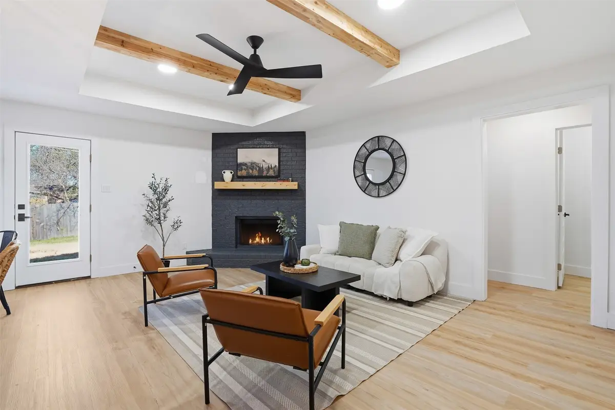 8512 Whitney Drive, White Settlement, TX 76108 - Image #1