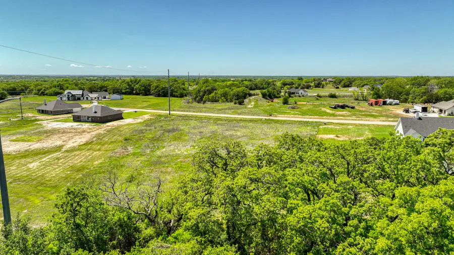 1041 Leo Lane, Poolville, TX 76487 - Image #2