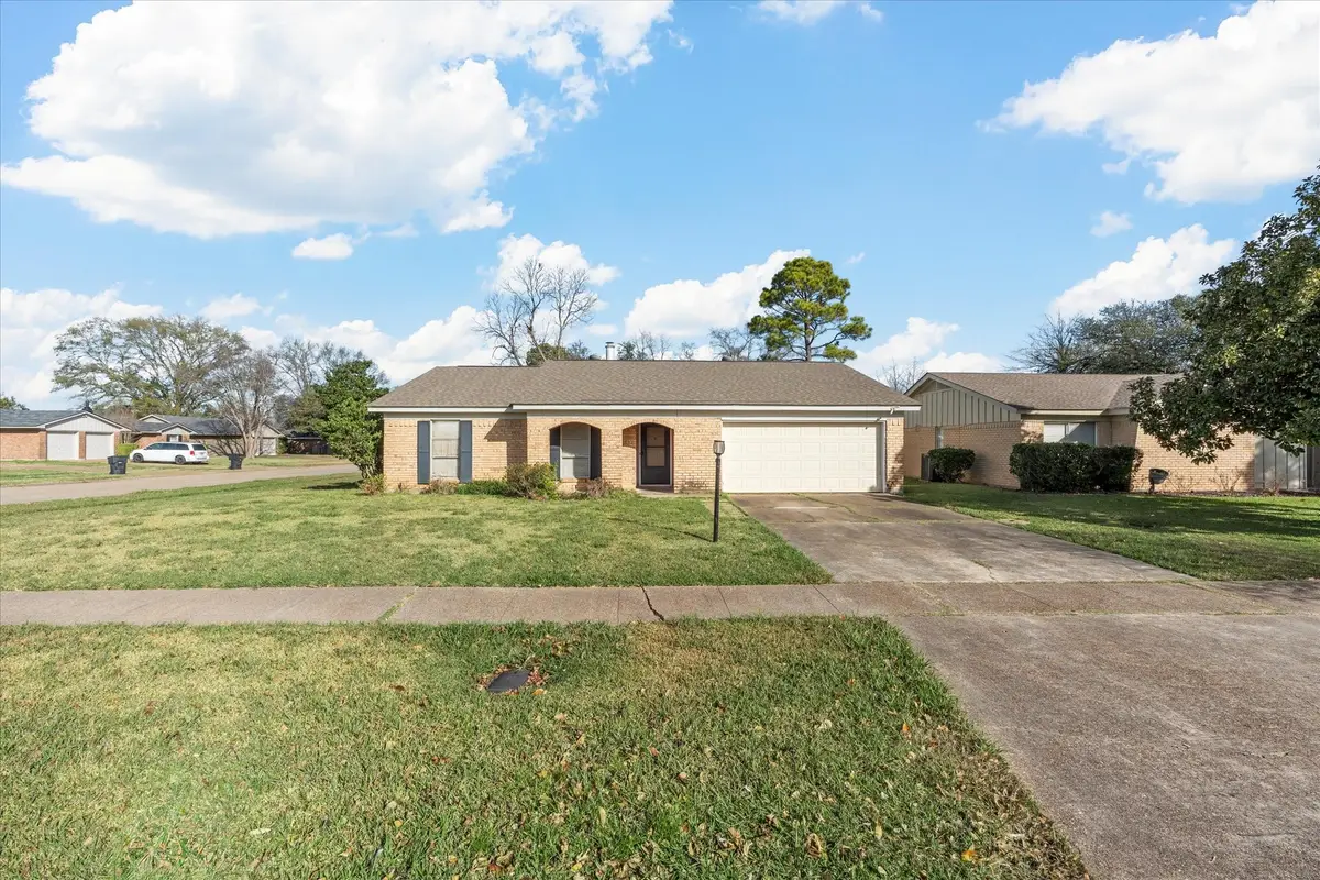 402 Wellington Court, Shreveport, LA 71115 - Image #1