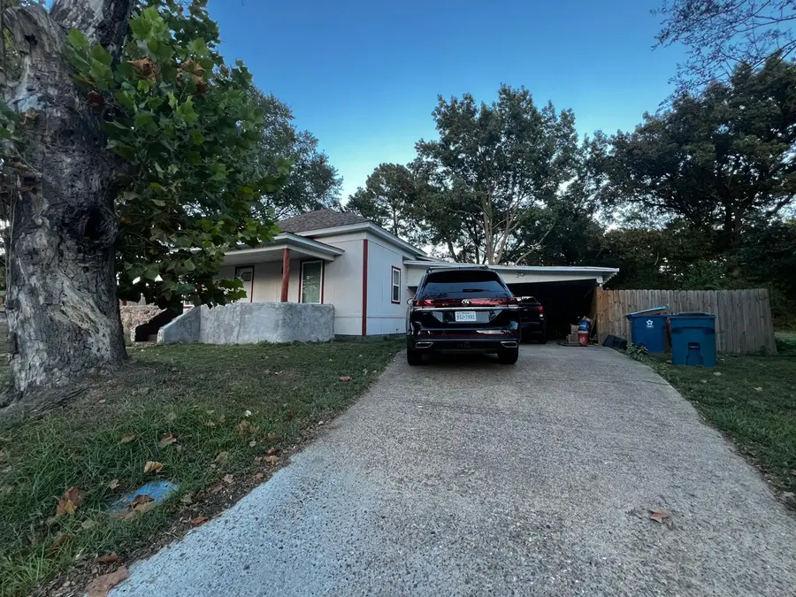 201 S Post Oak Street, Winnsboro, TX 75494 - Image #2