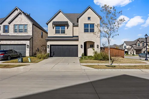 700 Red Fork Drive, Lewisville, TX 75056