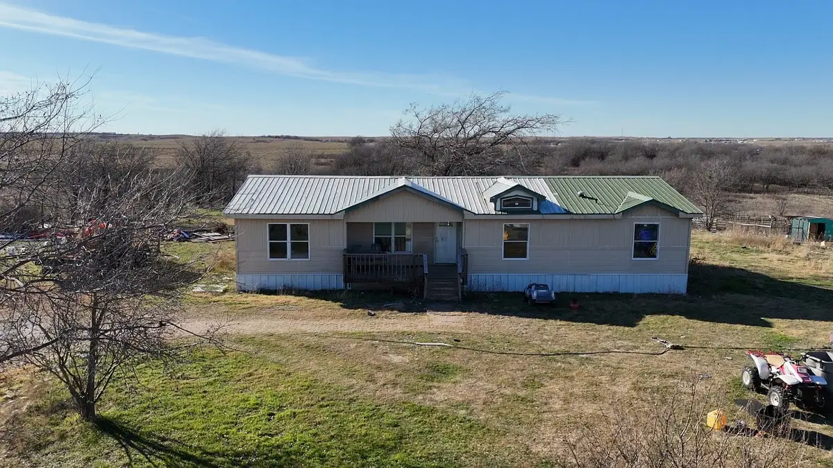 716 Coyote Trail, Rhome, TX 76078 - Image #1