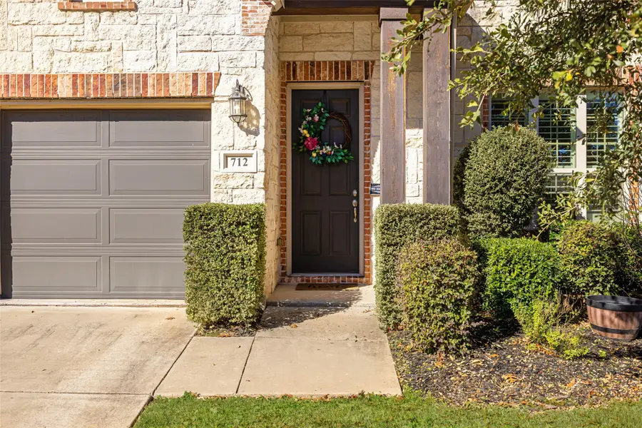 712 Llano Falls Drive, McKinney, TX 75071 - Image #3