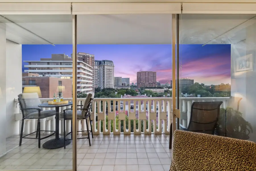 3701 Turtle Creek Boulevard #8H, Dallas, TX 75219 - Image #2