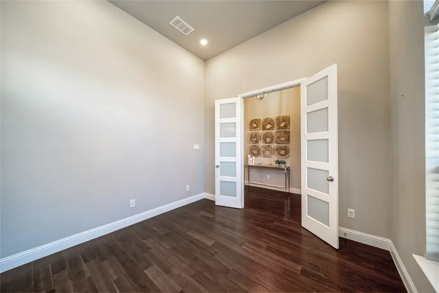 7905 Lewisville Lane, McKinney, TX 75071 - Image #3