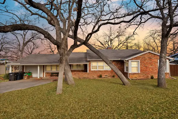 5705 Blueridge Drive, Fort Worth, TX 76112