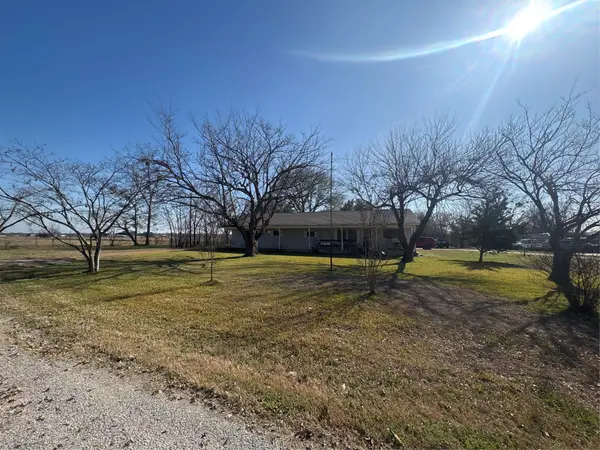 5910 County Road 166, Kaufman, TX 75142