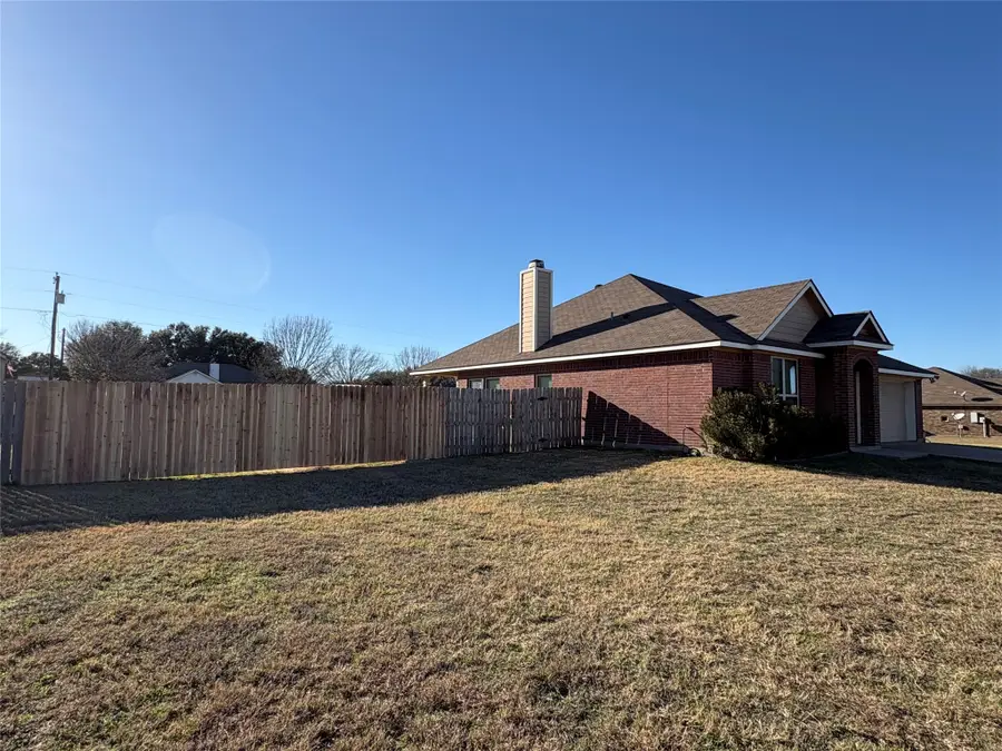 163 Milky Way, Bruceville, TX 76630 - Image #2