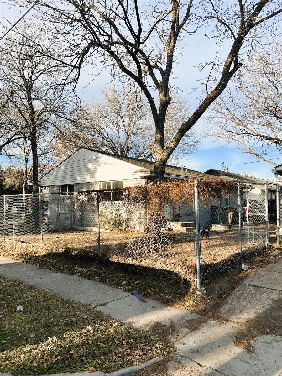 1304 Juanita Street, Mesquite, TX 75149 - #2