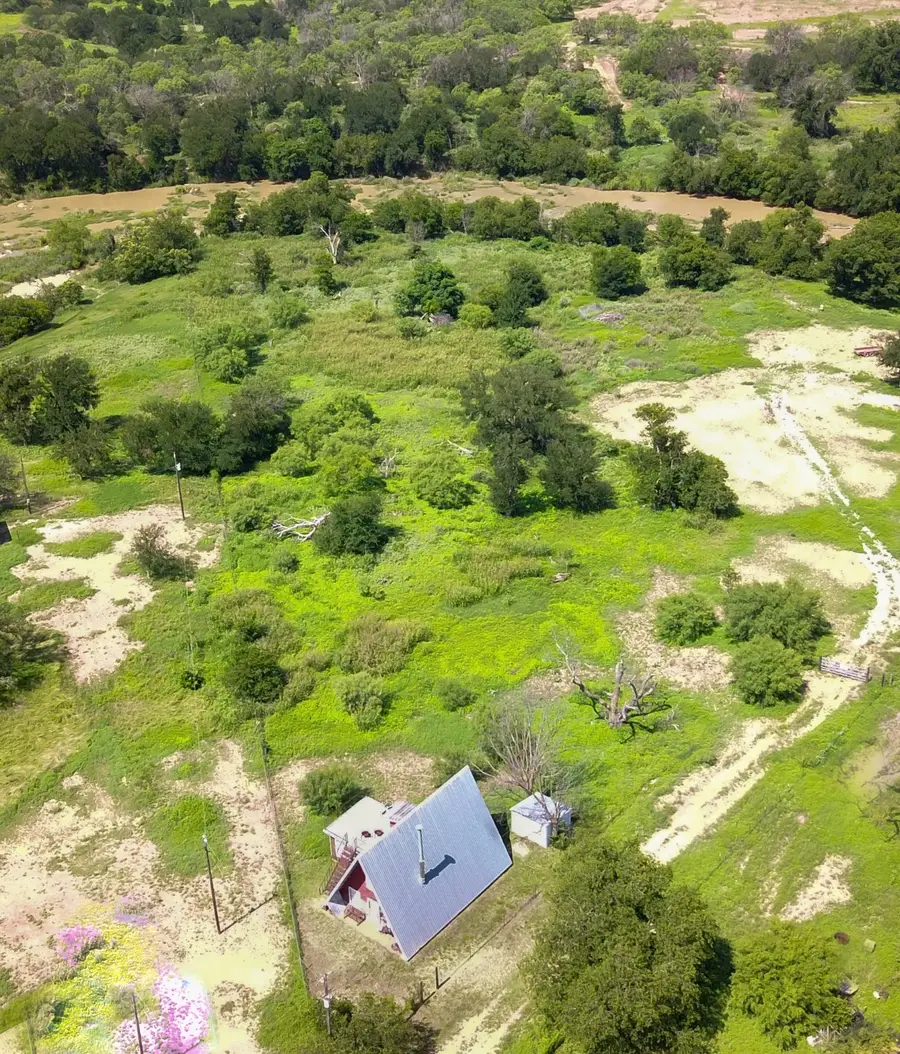 410 County Road 433, Mullin, TX 76864 - Image #2