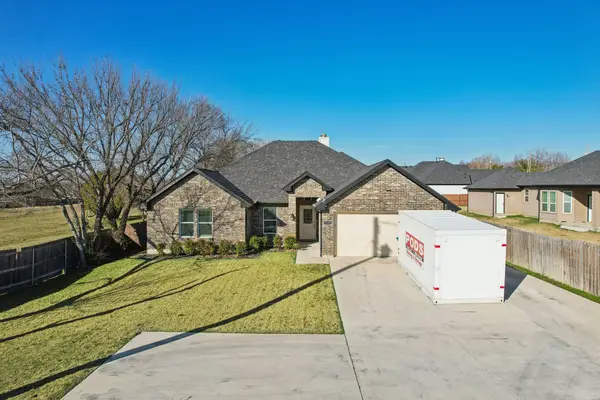 7137 John T. White Road, Fort Worth, TX 76120