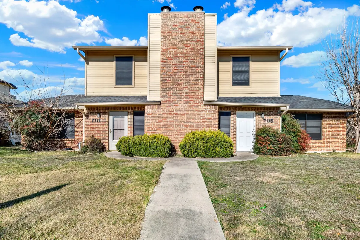 701-705 Wolftrap Drive, Denton, TX 76209 - Image #1
