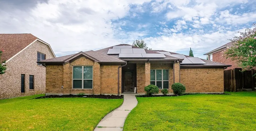 1611 Piedmont Place, Carrollton, TX 75007 - Image #2