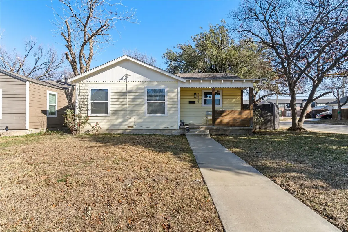 2739 Livingston Avenue, Fort Worth, TX 76110 - Image #1