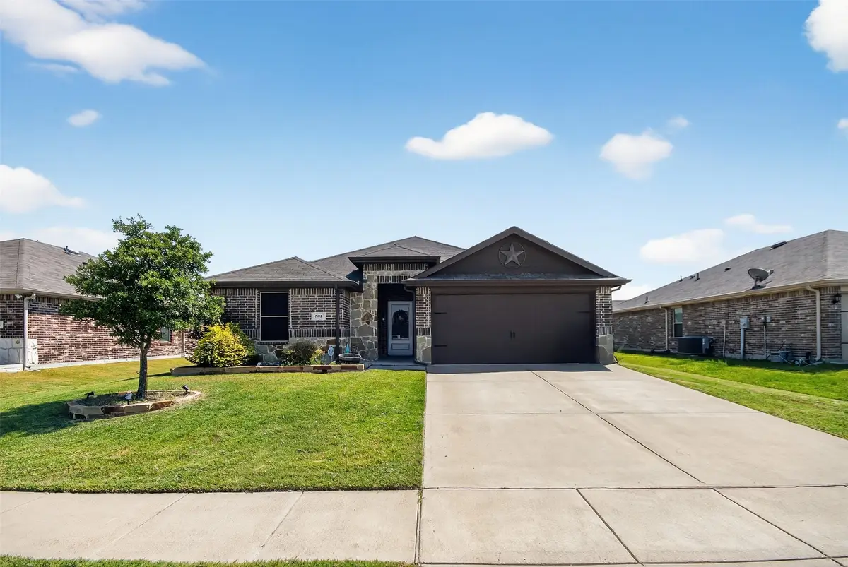 827 Rustic Way, Royse City, TX 75189 - Image #1